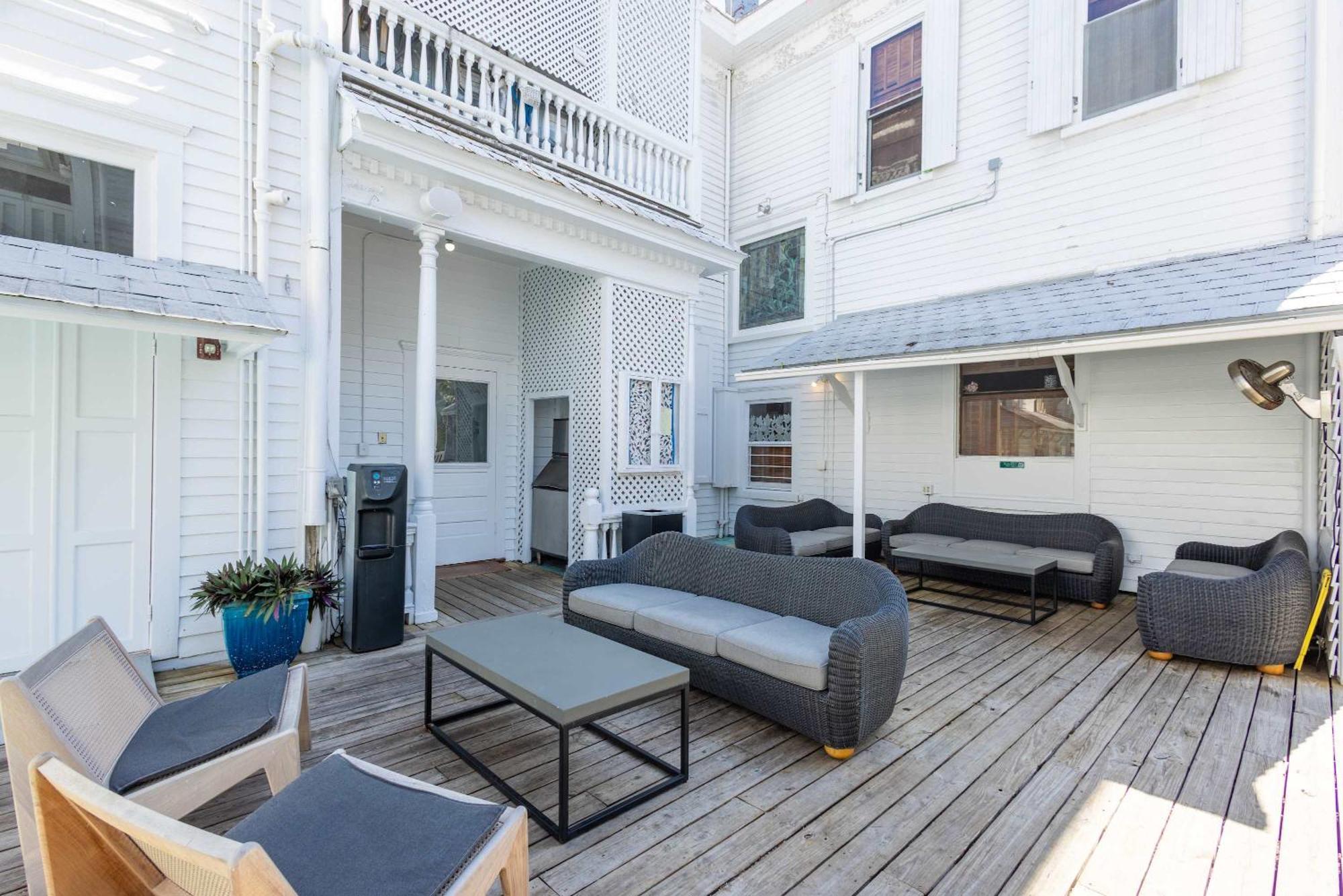 Deluxe Queen At The Curry Mansion - Parking & Heated Pool! Key West Extérieur photo